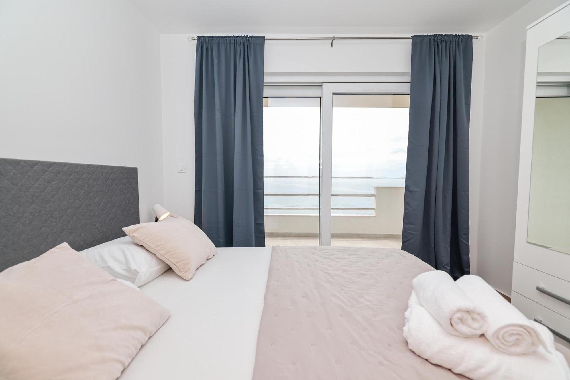 Beachfront Apartments Tic With Seaview Miletici 외부 사진