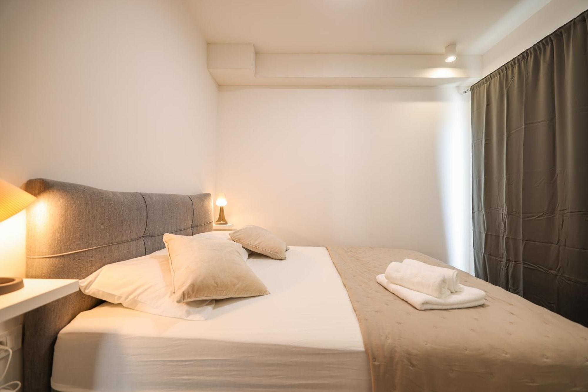Beachfront Apartments Tic With Seaview Miletici 외부 사진